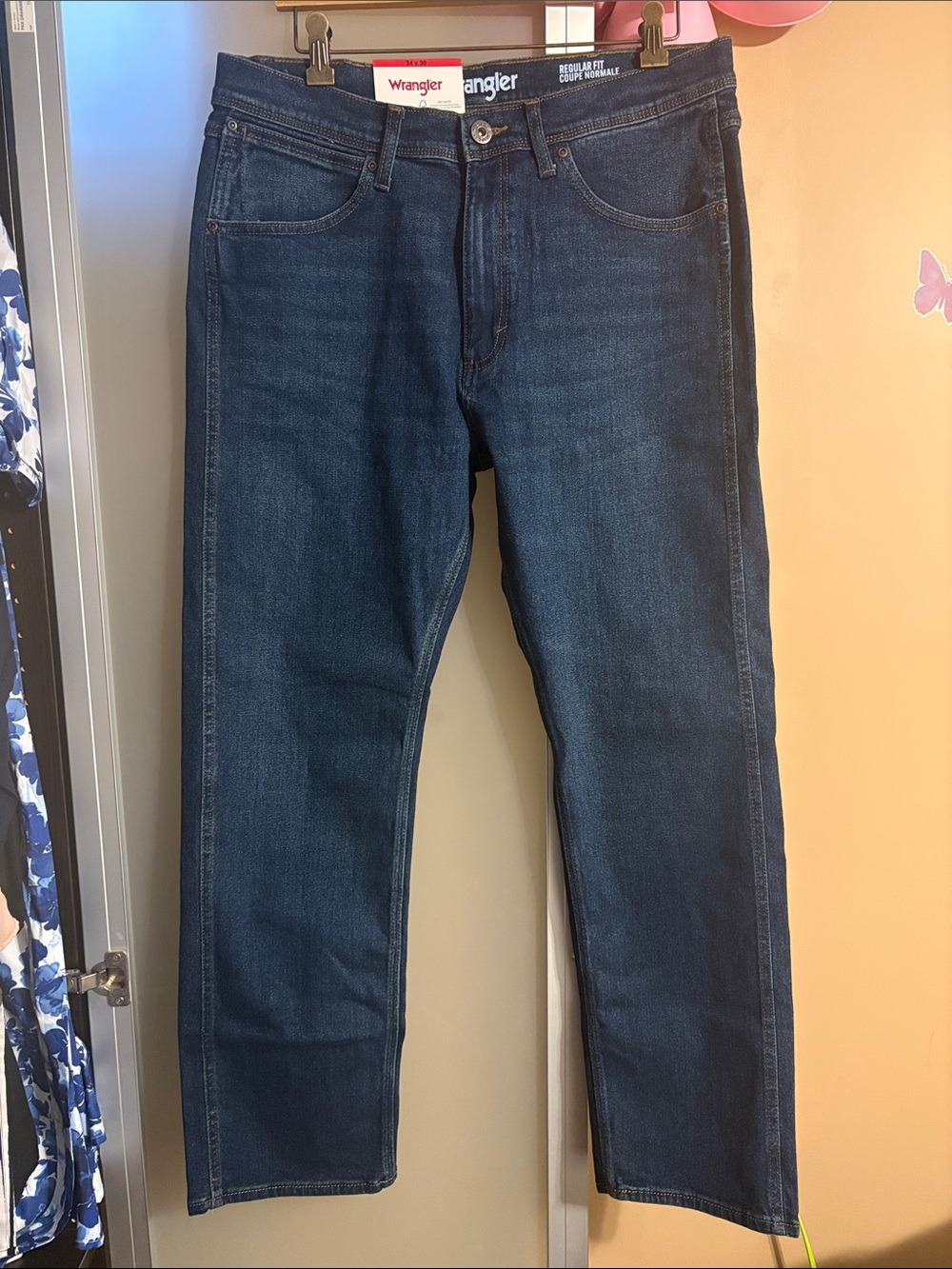 BNWT Wrangler Men's Straight Jeans-Dark Blue Denim